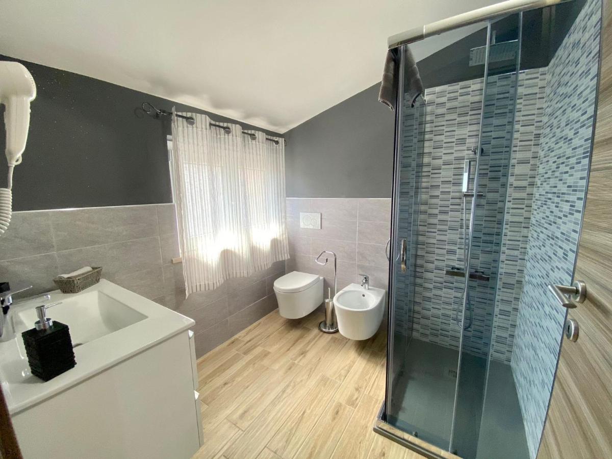 Cadoni Guest House Боса Экстерьер фото